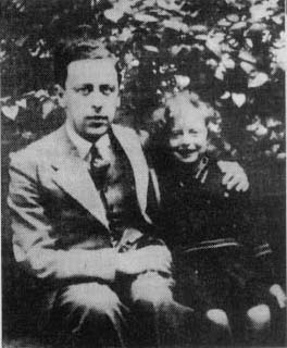 <FONT COLOR="#000000"><B>Abraham Lewin con la figlia in un'immagine 